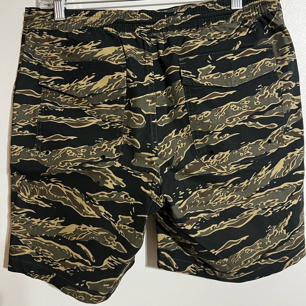 Taylor Stitch Black and Tan Swim Board Shorts - Picture 2 of 4